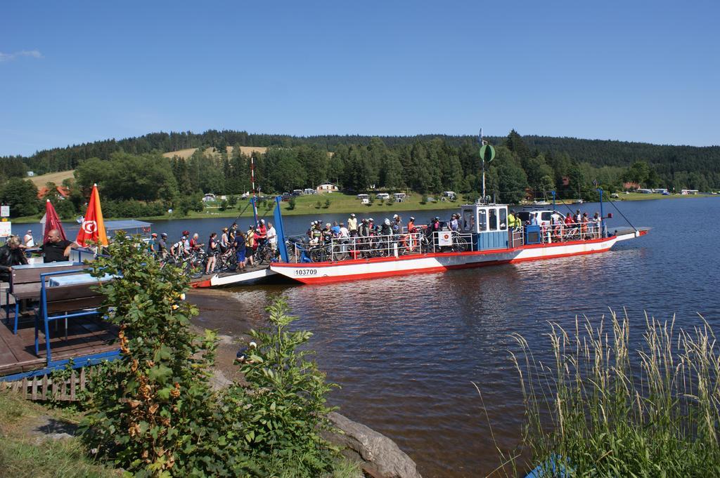 Апартаменты U Machacku - Lipno Липно-над-Влтавой Экстерьер фото
